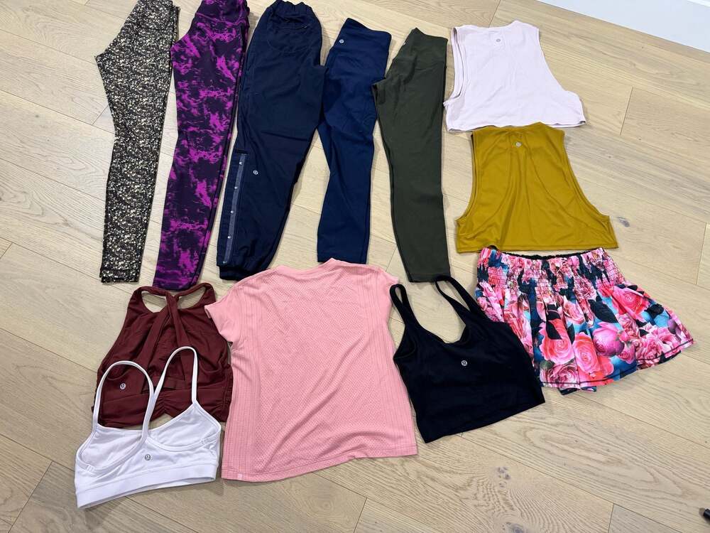 Lululemon Women's 12-Piece Athletic Apparel Bundle Sz 4